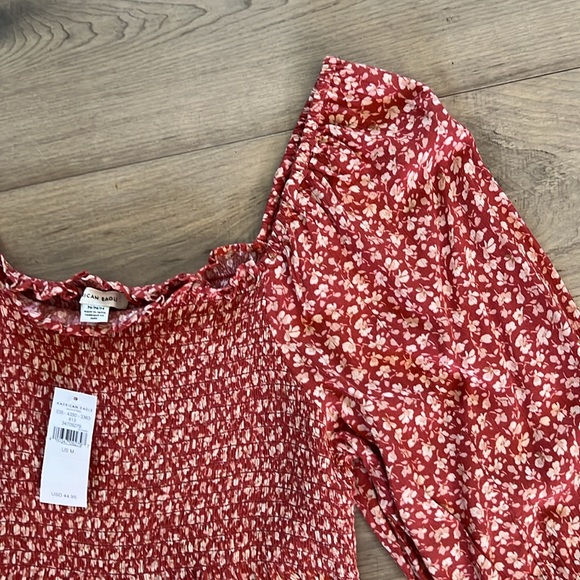 American Eagle fitted top with flowy long sleeves - Picture 4 of 5